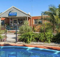 COMFORT INN COACH AND BUSHMANS - Accommodation VIC