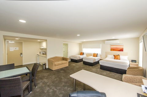 Belconnen Way Motel And Serviced Apartments - Accommodation VIC 7