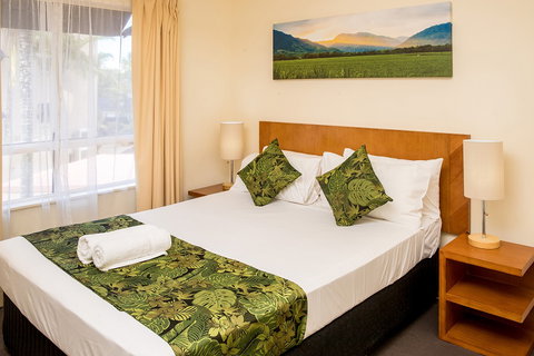 The Lakes Cairns Resort - Accommodation VIC 9