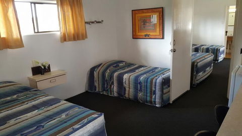Siesta Villa Motel - Accommodation VIC 4