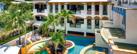 Regal Port Douglas - Accommodation VIC 4