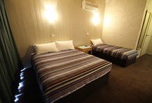 Torquay Hotel Motel - Accommodation VIC 2