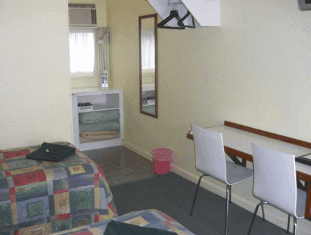 High Street Motel - Accommodation VIC 2