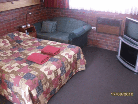 Kardinia Park Motel - Accommodation VIC 3