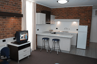 Lakes Central Hotel - Accommodation VIC 2