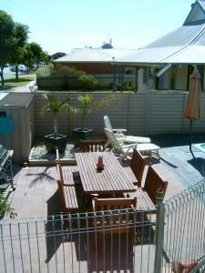 Paruna Motel - Accommodation VIC 3