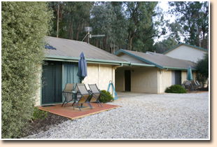 Snow View Holiday Units - Accommodation VIC 1