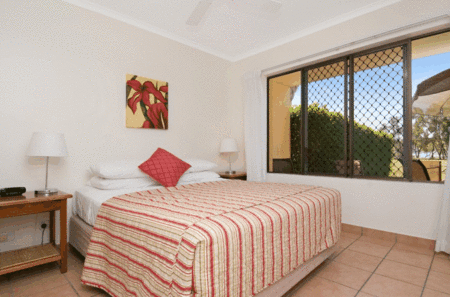 Cayman Quays - Accommodation VIC 3