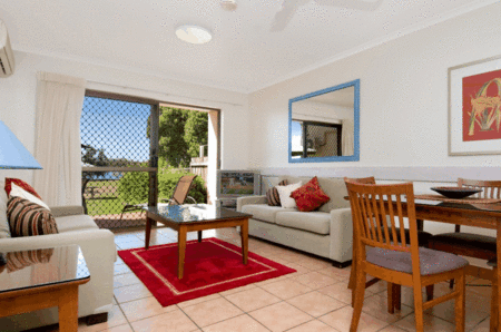 Cayman Quays - Accommodation VIC 4