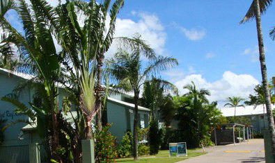 Coral Reef Resort  Holiday Apartments - Accommodation VIC 1