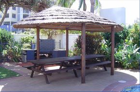 Casablanca Beachfront Apartments - Accommodation VIC 3