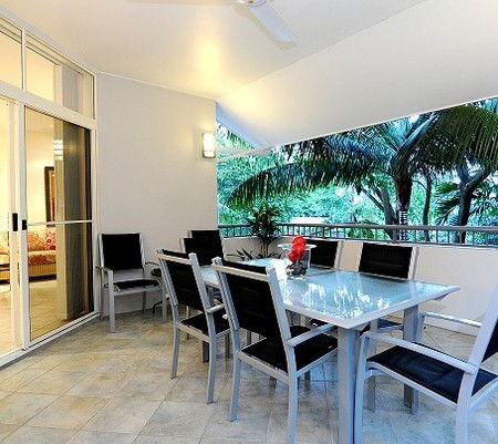 Palm Cove QLD Accommodation VIC