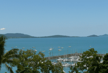 Sunlit Waters Studio Apartments - Accommodation VIC 2