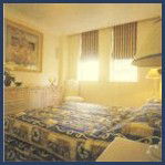 Manor Apartment Hotel - Accommodation VIC 4