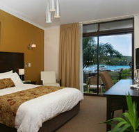 Whale Motor Inn - Accommodation VIC