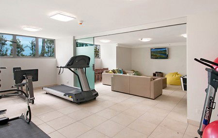 Fairshore Beachfront Apartments - Accommodation VIC 2