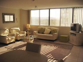 Beachfront Towers - Accommodation VIC 5