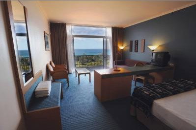 Absolute Beachfront Opal Cove Resort - Accommodation VIC 1