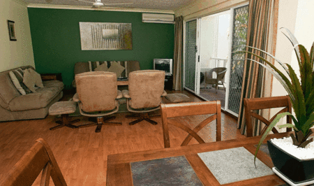 Surfers Tradewinds - Accommodation VIC 2