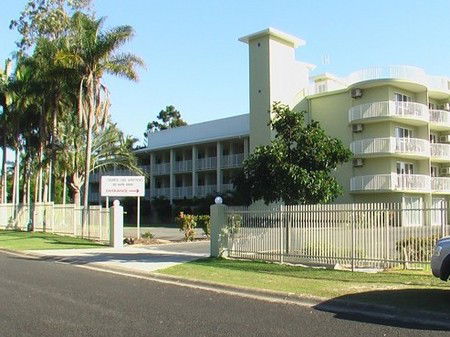 Cabarita Lake Apartments - Accommodation VIC 3