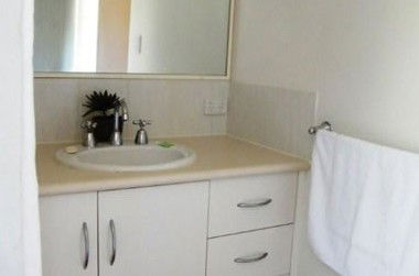 Clarks Beach Apartment - Accommodation VIC 2