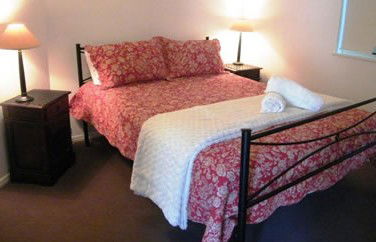 Clarks Beach Apartment - Accommodation VIC 4