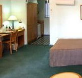 Young Federation Motor Inn - Accommodation VIC