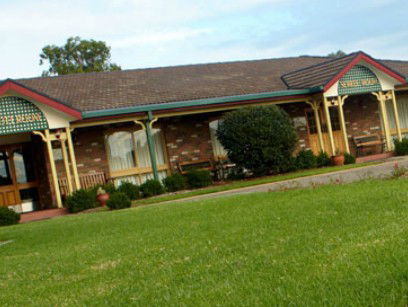 Carriage House Motor Inn - Accommodation VIC 1