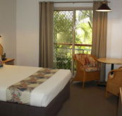 Colonial Village Motel - Accommodation VIC