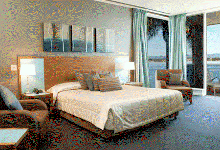 Main Beach QLD Accommodation VIC