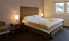 Lorne Hotel - Accommodation VIC