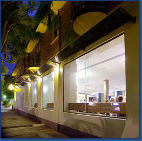 The Manly Hotel - Accommodation VIC 2