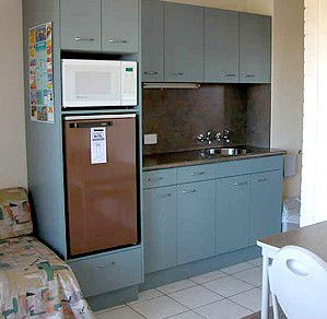 Caloundra Suncourt Motel - Accommodation VIC 2