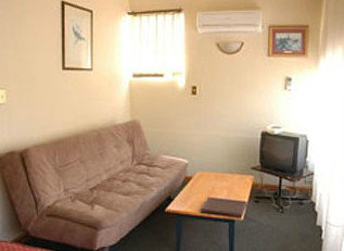 Eastern Town House - Accommodation VIC 1