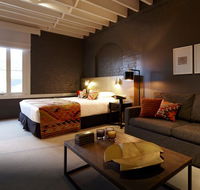 Harbour Rocks Hotel - Accommodation VIC