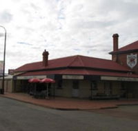 Bedford Arms Hotel - Accommodation VIC