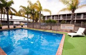 The Swagmans Rest Motel - Accommodation VIC 3