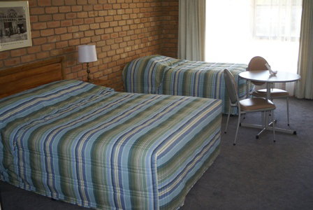 Rodney Motor Inn - Accommodation VIC 3