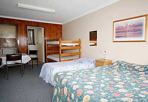 Turnin Motel - Accommodation VIC 2