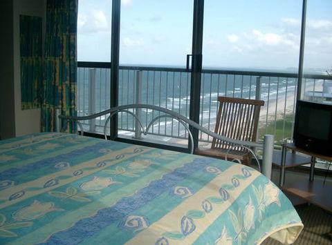 Golden Sands Holiday Apartments - Accommodation VIC 0
