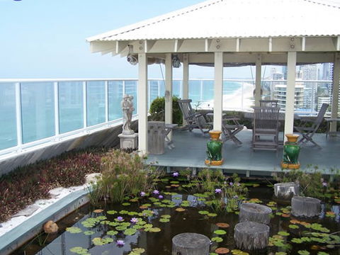 Golden Sands Holiday Apartments - Accommodation VIC 3