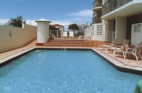 Golden Sands Holiday Apartments - Accommodation VIC 4