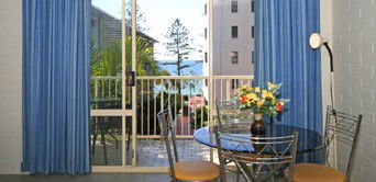 Surf Dance Holiday Units - Accommodation VIC 0
