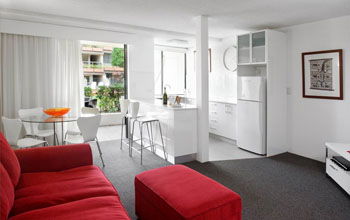 Hotel Laguna - Accommodation VIC 5