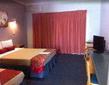Springwood Motor Inn - Accommodation VIC 2