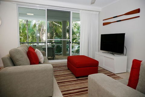 Emerald Noosa Resort - Accommodation VIC 4