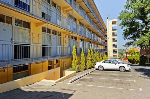 Mountway Holiday Apartments - Accommodation VIC 4