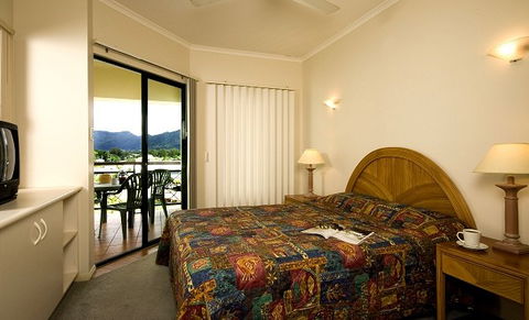 Tropic Towers Apartments - Accommodation VIC 2
