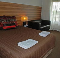 Red Cedars Motel - Accommodation VIC
