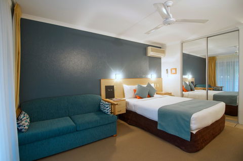 Lord Byron Resort - Accommodation VIC 1